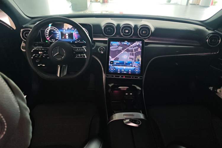 Used Mercedes-Benz C-Class 2023 Second Facelift C 260 L Sport Edition
