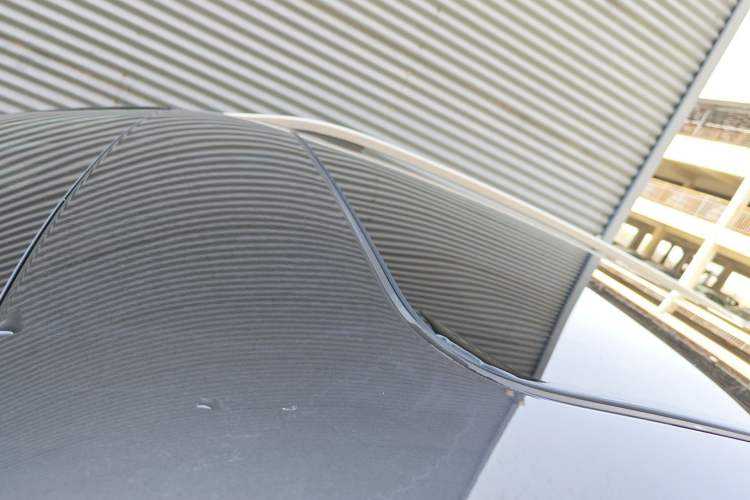 Used Volkswagen Tharu 2024 300TSI Two-Wheel-Drive Moonlight Edition Roof