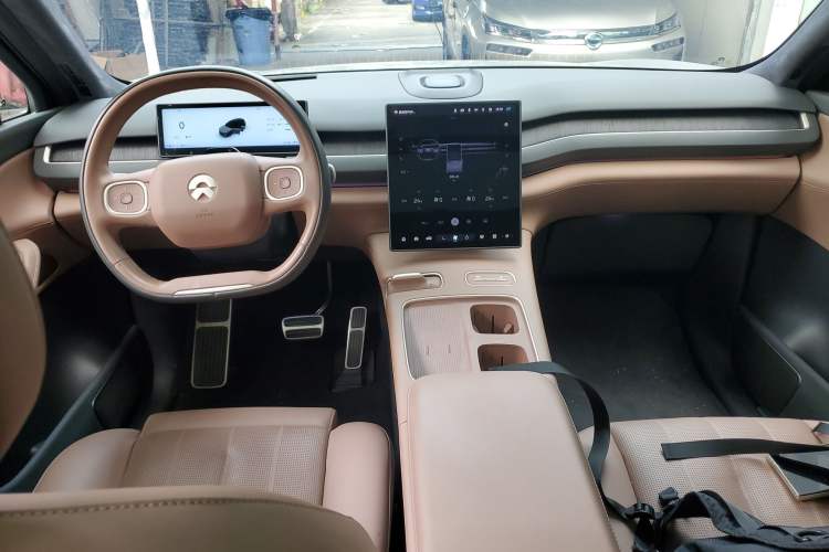 Used Nio ES8 2023 75 kWh