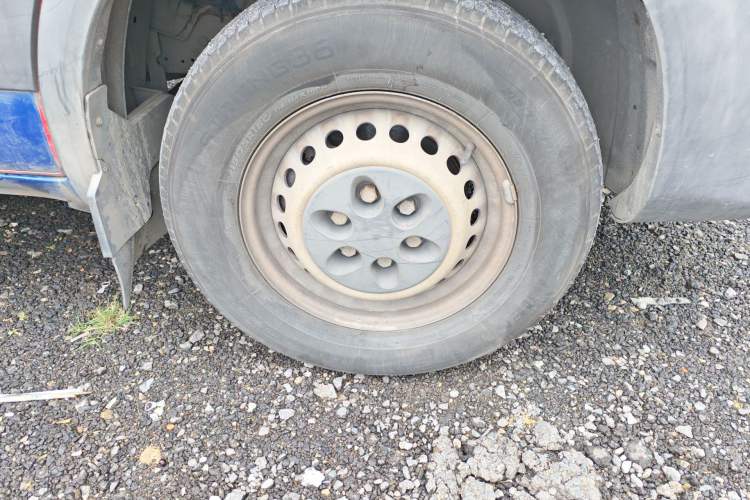 Used Iveco Eurocargo 2018 2.3T Short-Wheelbase Low-Roof Multi-Purpose Van with Side Sliding Door F1A