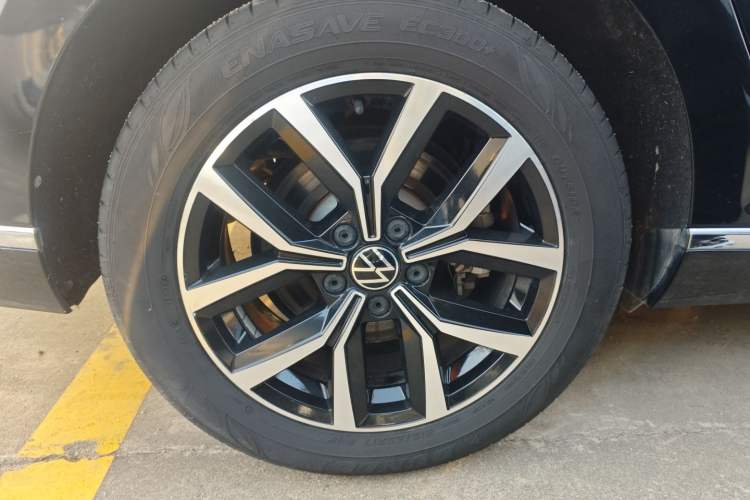 Used Volkswagen Magotan 2020 330TSI DSG Leading Model
