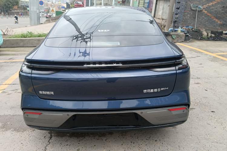 Used Geely Galaxy Galaxy 8 2025 130km EM-i Deluxe Edition