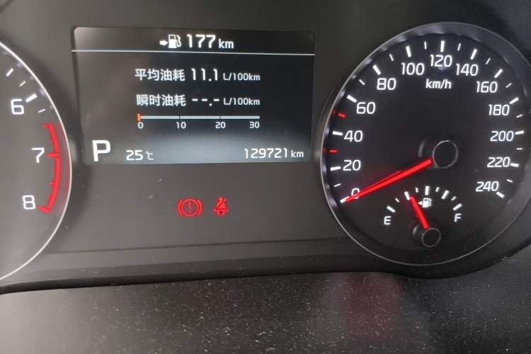 Used Kia KX7 2017 2.0T Automatic Two-Wheel Drive GLS 7-Seater Odometer Close Up