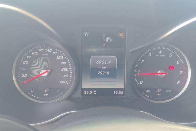 Used Mercedes-Benz C-Class 2015 C 200 L 4MATIC