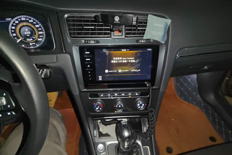 Used Volkswagen Golf 2020 Zhiai Edition 280TSI DSG Luxury Model