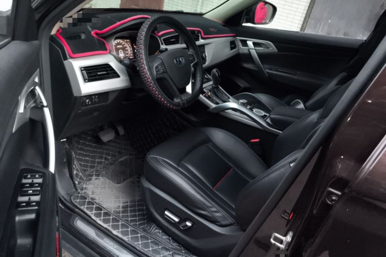 Used Geely Auto Emgrand X7 Sport 2018 1.8TD Automatic Two-Wheel Drive Smart Connect 4G Internet Edition