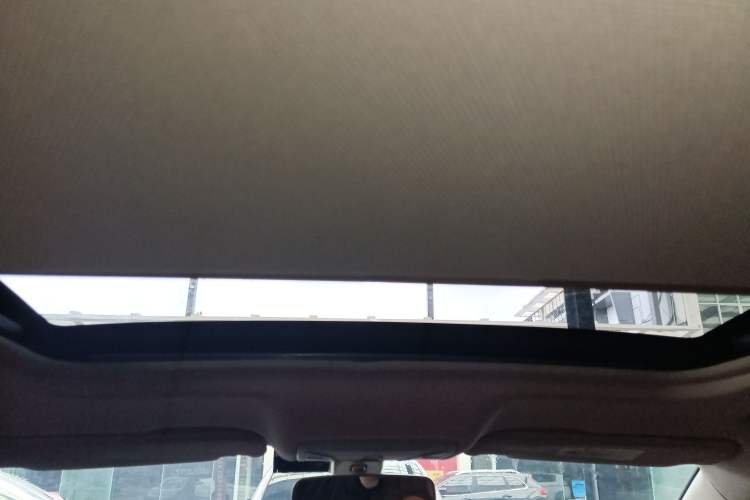 Used Hongqi H5 2019 30TD Dynamic Edition Headliner