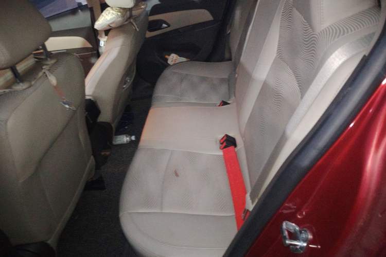 Used Chevrolet Cruze 2015 1.5L Classic SE AT
