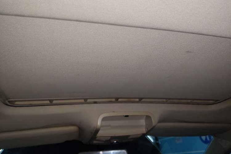 Used Volkswagen Sagitar 2012 1.6L Automatic Comfort Edition Headliner