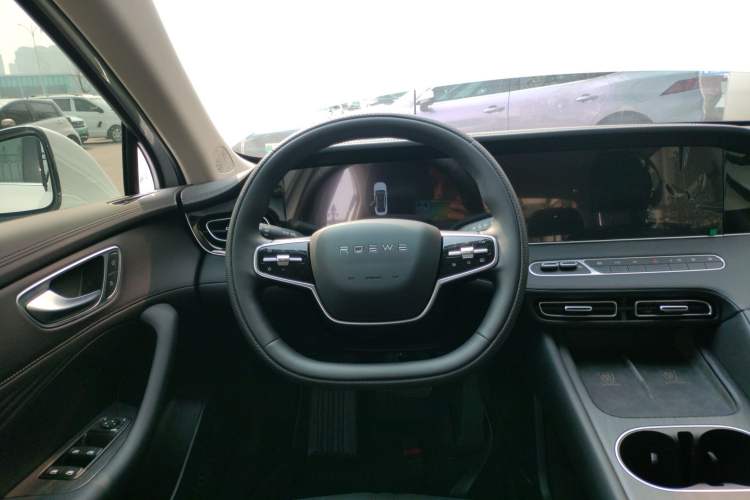 Used Roewe D7 2025 DMH 125km World Champion Edition