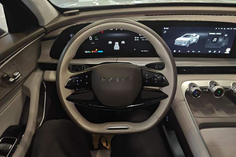 Used EXEED Stellar C-DM 2024 1.5T Long-Range Pro