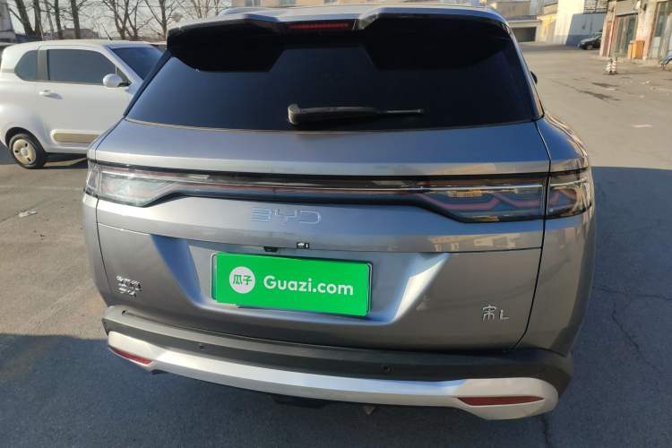 Used BYD Song L DM-i 2024 112 km Leading Edition