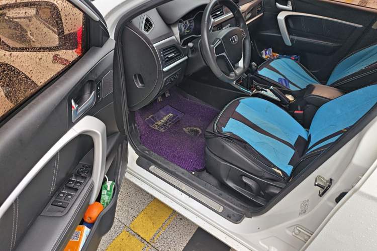 Used Geely Auto Emgrand 2017 Sedan Million Edition 1.5L Manual - Upward Version