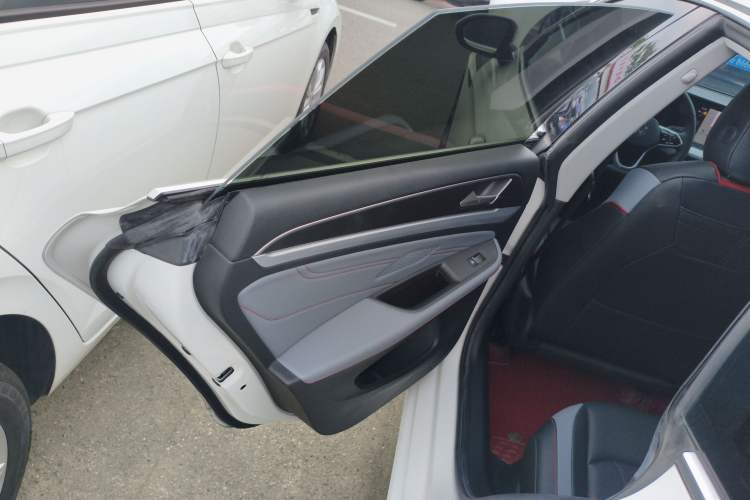 Used Volkswagen Lamando 2023 Lavida L 280TSI DSG Cool & Spicy Edition