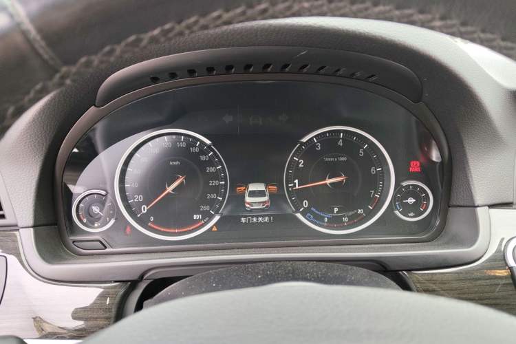 Used BMW 5 Series 2017 525Li Luxury Design Package Instrument Cluster