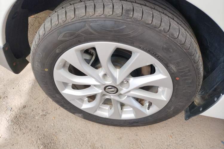 Used Nissan Sylphy 2018 1.6XV CVT Deluxe Edition Exterior 5