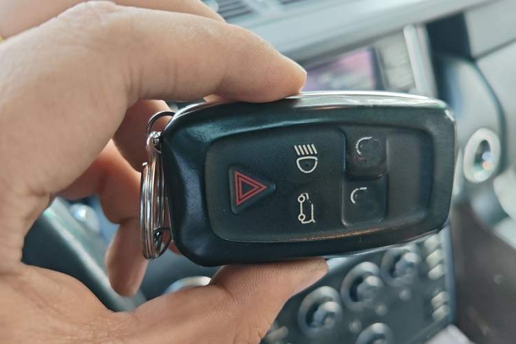 Used Land Rover Range 2012 5.0 NA V8