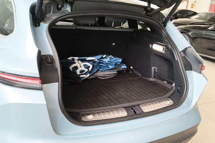 Used Nio ET5T 2023 75 kWh Touring Trunk