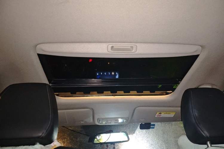 Used Honda Envix 2019 180TURBO CVT Enjoyment Edition China VI Headliner