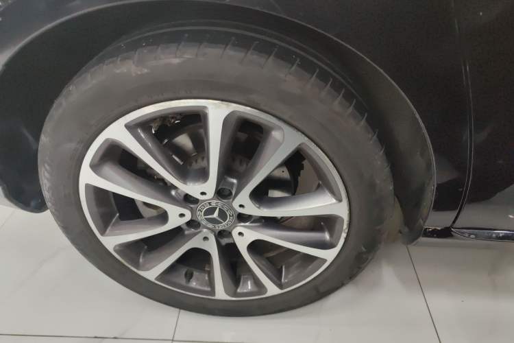 Used Mercedes-Benz E-Class 2016 E 300 L Stylish Model
