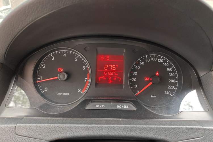 Used Volkswagen Santana 2013 1.6L Manual Fashion Edition
