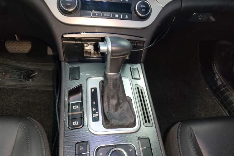 Used Haval H6 Coupe 2016 Blue Label 1.5T Automatic Two-Wheel Drive Urban Model