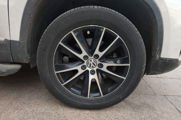 Used Volkswagen Tiguan 2016 300TSI Automatic Two-Wheel Drive Luxury Edition