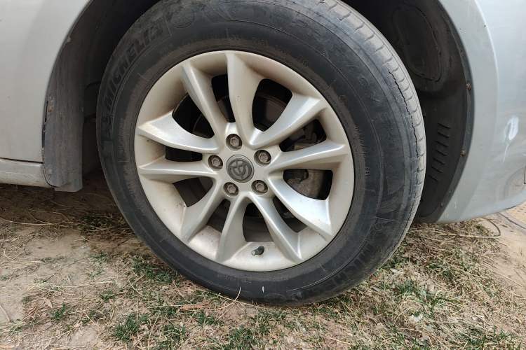 Used Brilliance H320 2012 1.5L Manual Comfort Edition