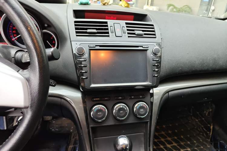 Used Mazda 6 2012 2.0L Automatic Elite Edition Audio And AC Panel