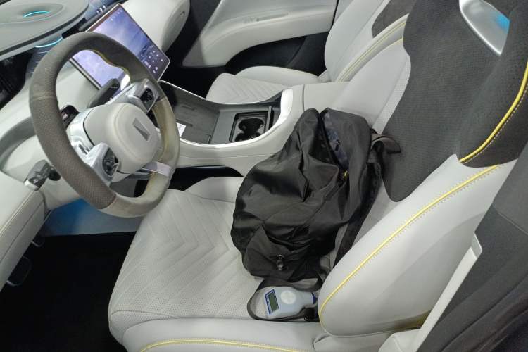 Used Avatr 11 2022 Long-Range Dual-Motor Luxury Edition 5 Seats