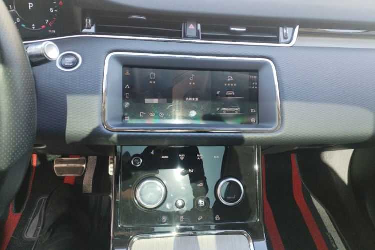 Used Land Rover Range Rover Evoque 2021 Range Rover Velar 249 PS R-Dynamic S Performance Edition