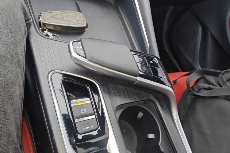 Used Changan UNI-T 2020 1.5T Prestige Version