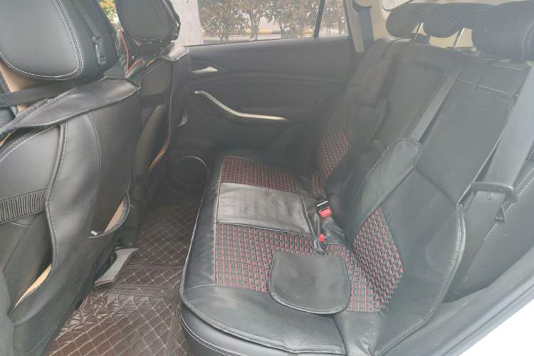 Used BYD Song 2019 1.5TI Automatic Smart Connect Dynamic Model