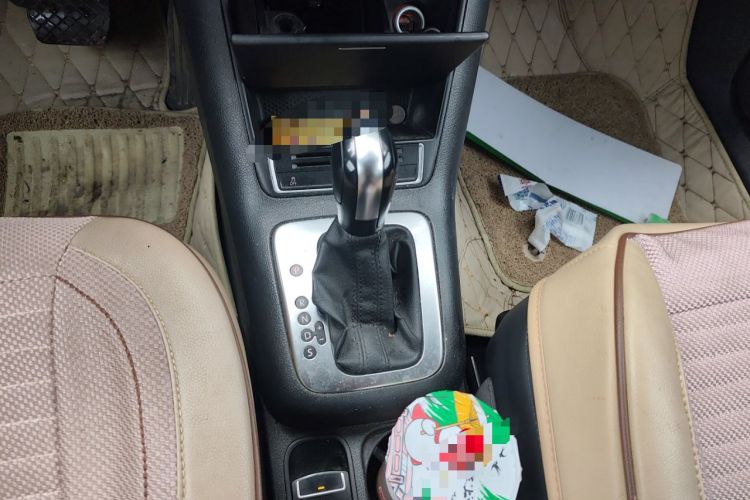 Used Volkswagen Tiguan 2013 1.8TSI Automatic Two-Wheel Drive Trend Edition Gear Lever