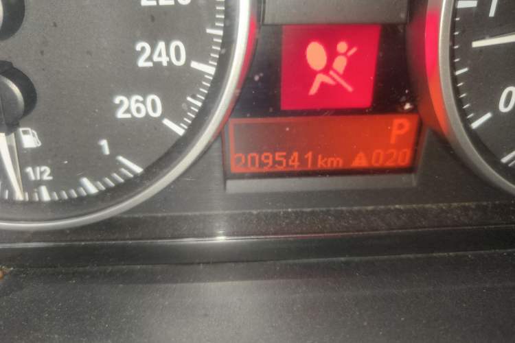 Used BMW X1 2013 sDrive18i Fashion Model
