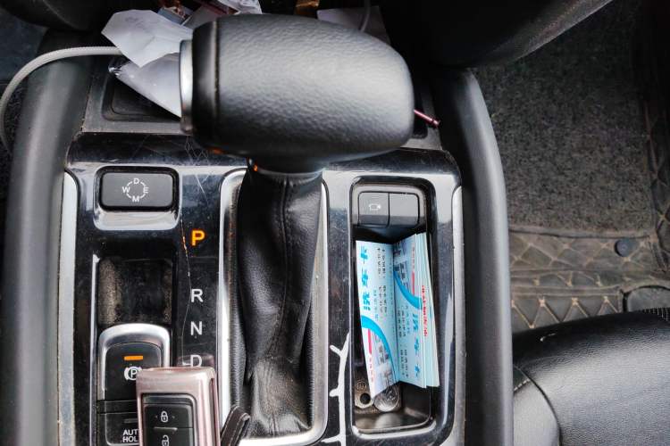 Used GAC Trumpchi GS8 2017 320T Two-Wheel Drive Luxury Smart Connectivity Version (7 Seats)