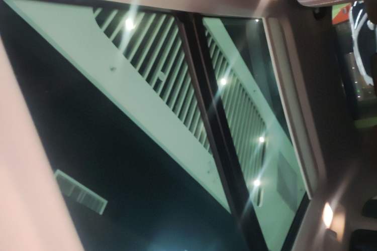 Used BMW X1 2021 Restyled sDrive20Li Fashion Version Headliner