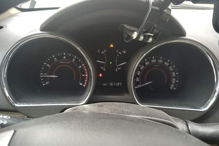 Used Toyota Highlander 2012 2.7L Two-Wheel Drive 7-Seater Luxury Edition
