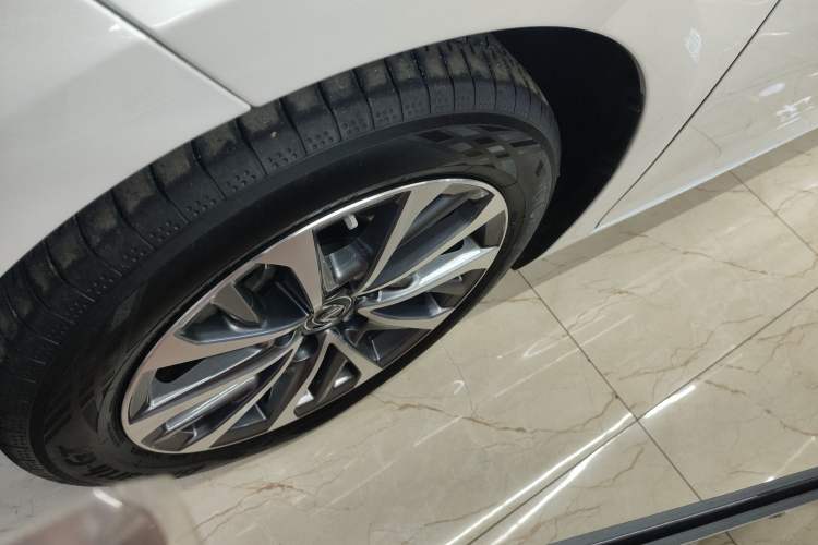 Used Lexus ES 2022 200 Excellence Edition