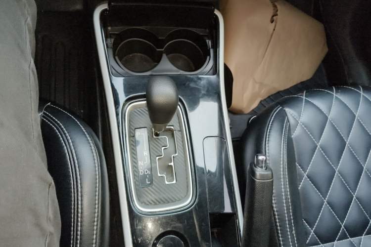 Used Mitsubishi Outlander 2020 2.0L Two-Wheel Drive Comfort Edition 5 Seats