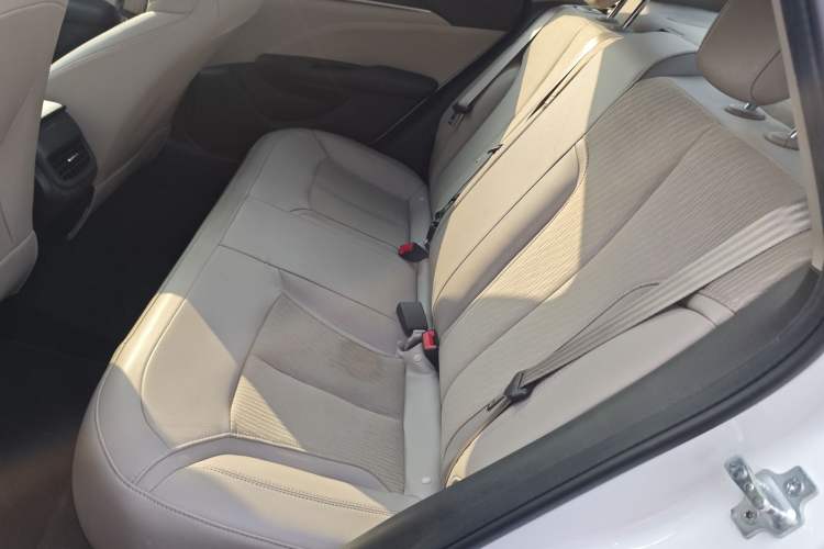 Used Buick GT 2017 15N Automatic Elite Version Left Rear Seat