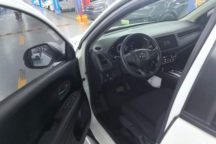 Used Everus VE-1 2021 Travel Edition
