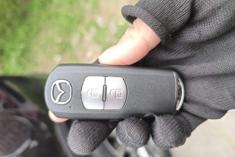 Used Mazda CX-4 2018 2.0L Automatic Two-Wheel Drive Blue Sky Premium Upgrade Version China VI Standard