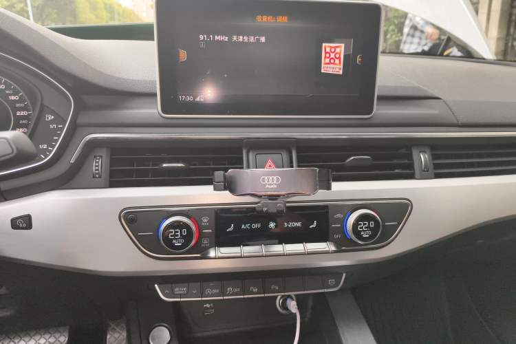 Used Audi A4L 2019 40 TFSI Fashion Edition China VI Emission Standard