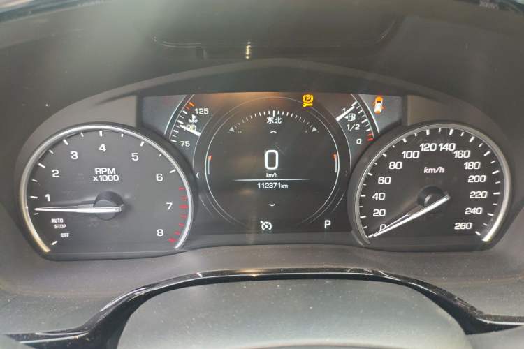 Used Cadillac XT5 2018 25T Luxury Model
