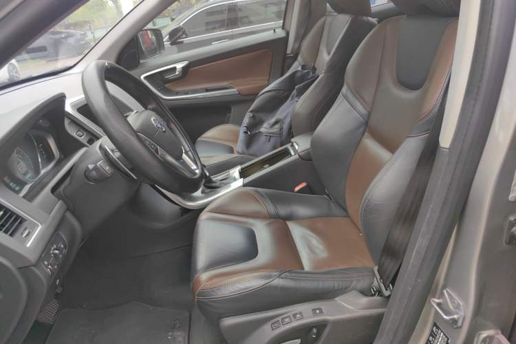 Used Volvo XC60 2014 T6 Zhiyi Edition Left Front Seat