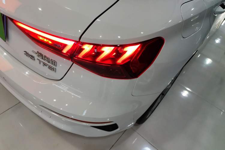 Used Audi A3 2023 Restyled Sportback 35 TFSI Fashionable and Elegant Version
