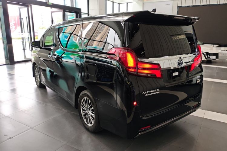 Used Toyota Alphard 2021 Dual-Engine 2.5L Prestige Edition
