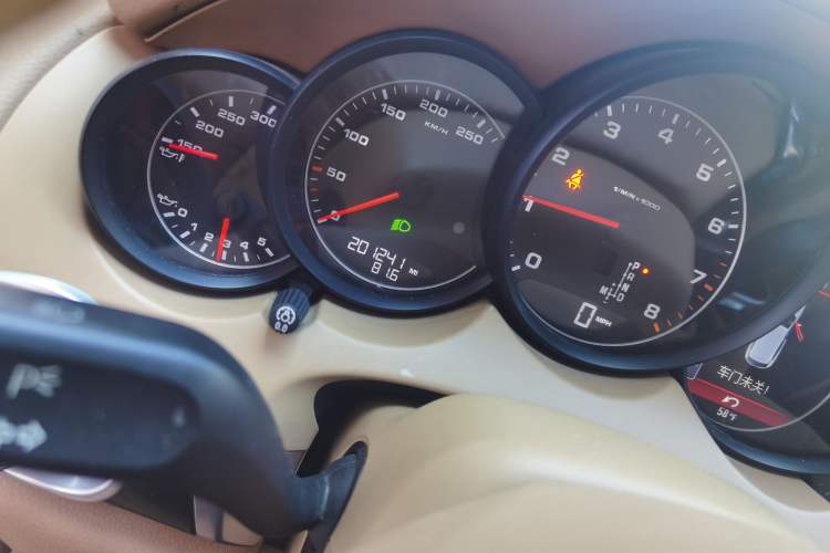 Used Porsche Cayenne 2012 3.0T parallel import