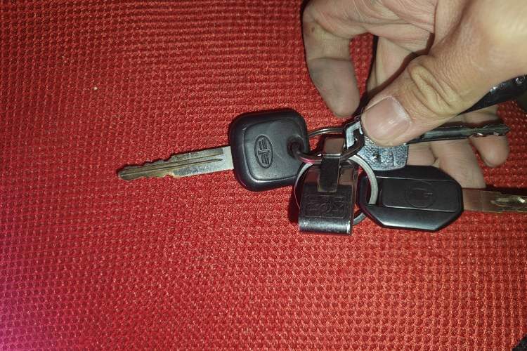 Used FAW Jiabao V77 2015 1.3L Commercial Version CA4GX13
